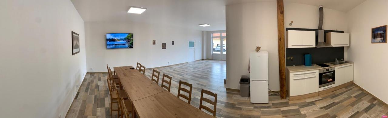 Apartmany Statek Bezdedice Hostomice Bagian luar foto