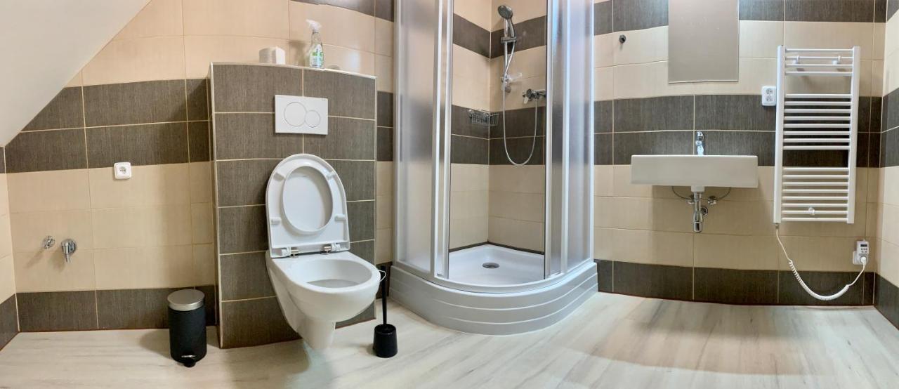 Apartmany Statek Bezdedice Hostomice Bagian luar foto